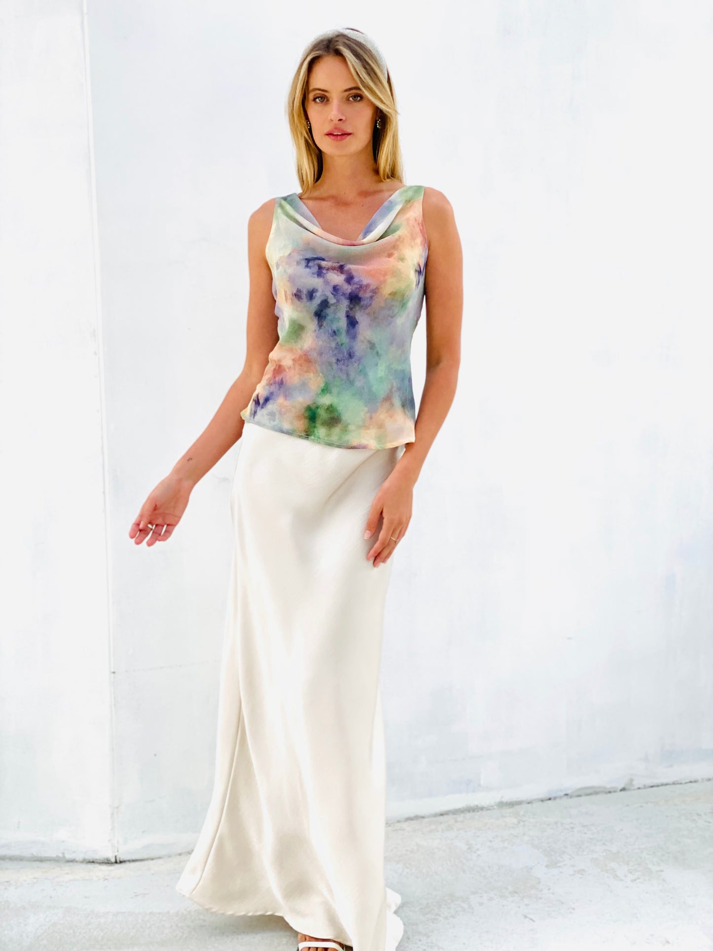 LA0202-1SS Cowl Neck Top (Pack)