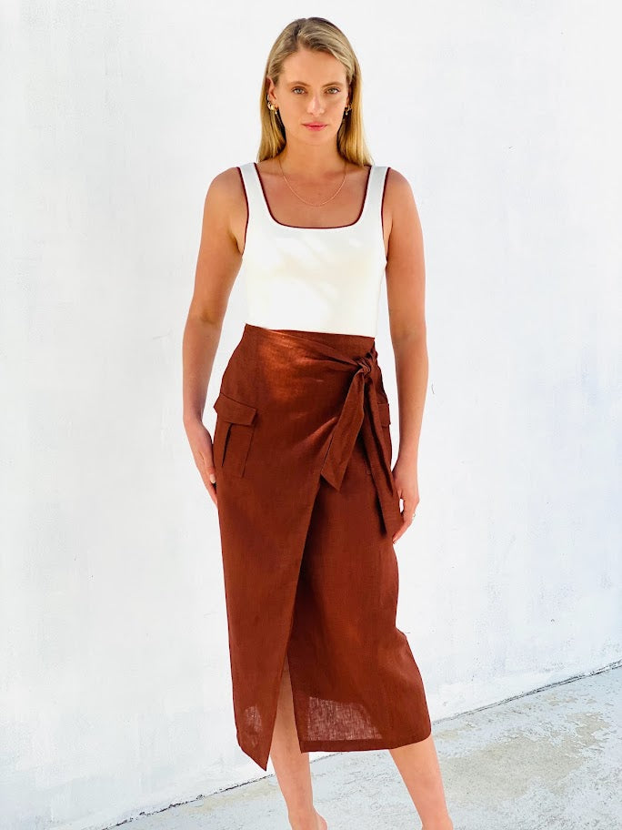 LA0544-1SS Square Neck Cami Top