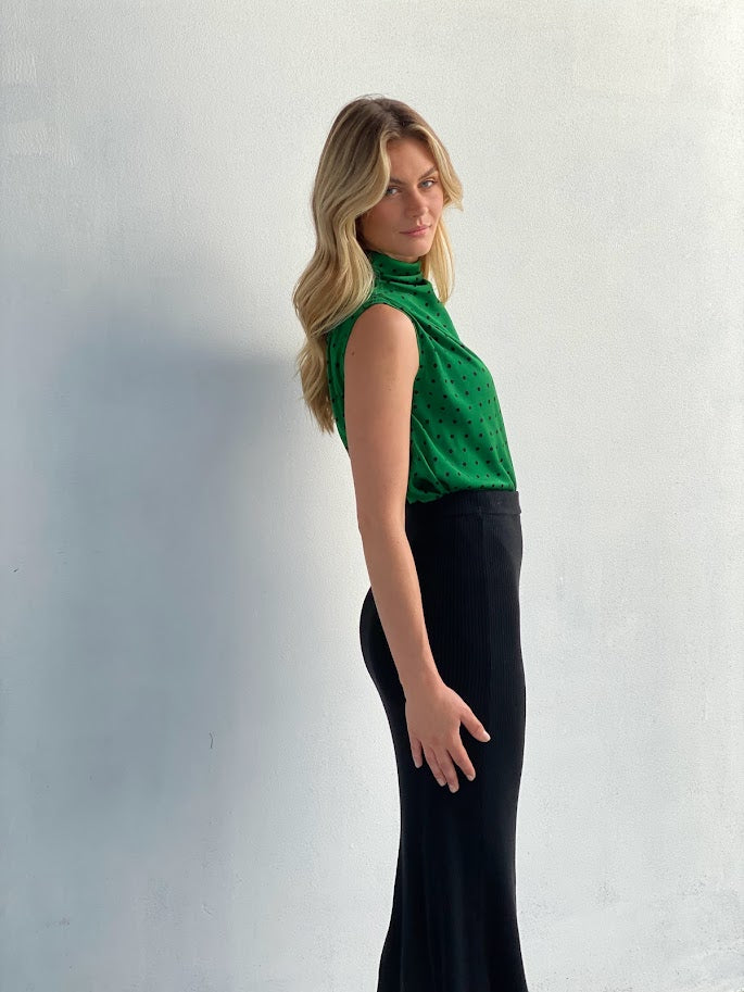 LA1142-3SS Satin Polka Dot Sleeveless Top