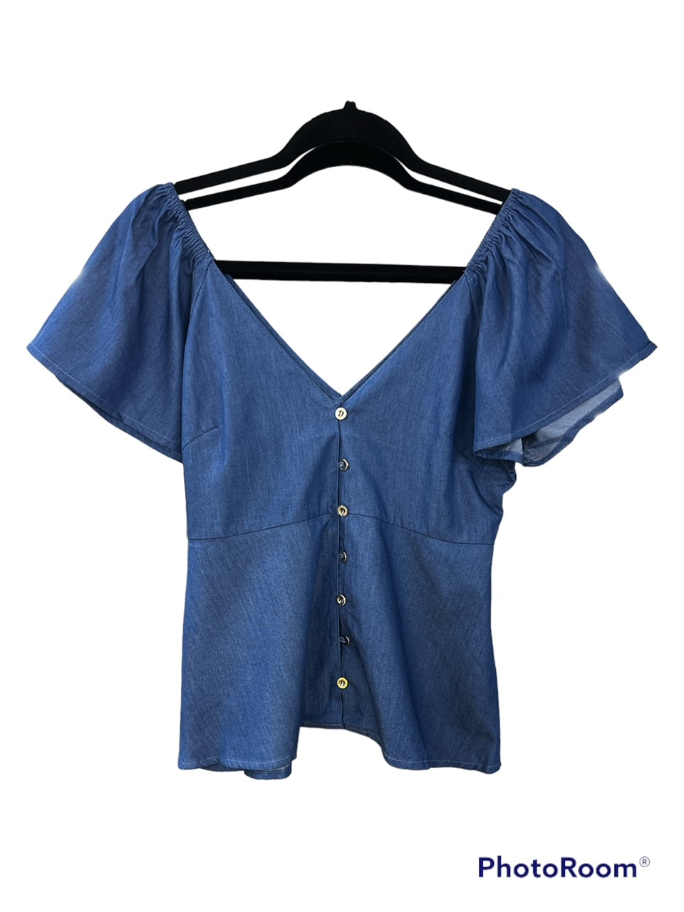 YW2135SS Button Front Top (Pack) on sales $10