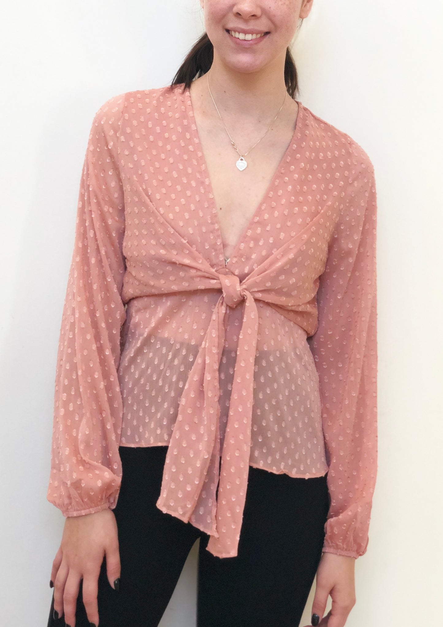 VY00217SS Sheer Tie Front Top (Pack)