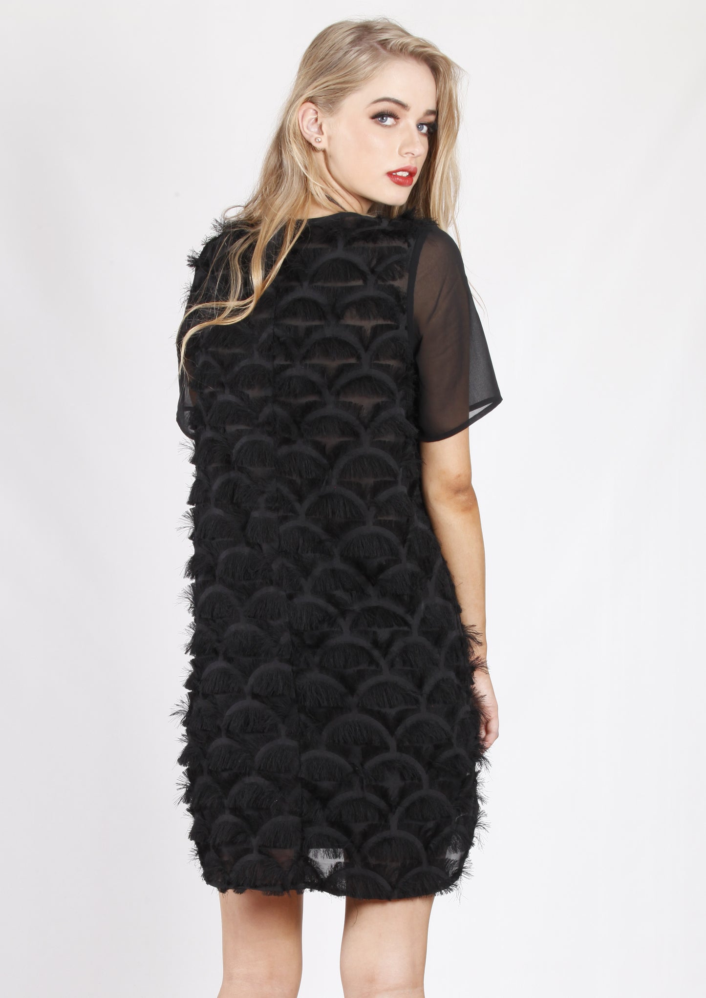 RV0894SS Textured Shift Dress (Pack)