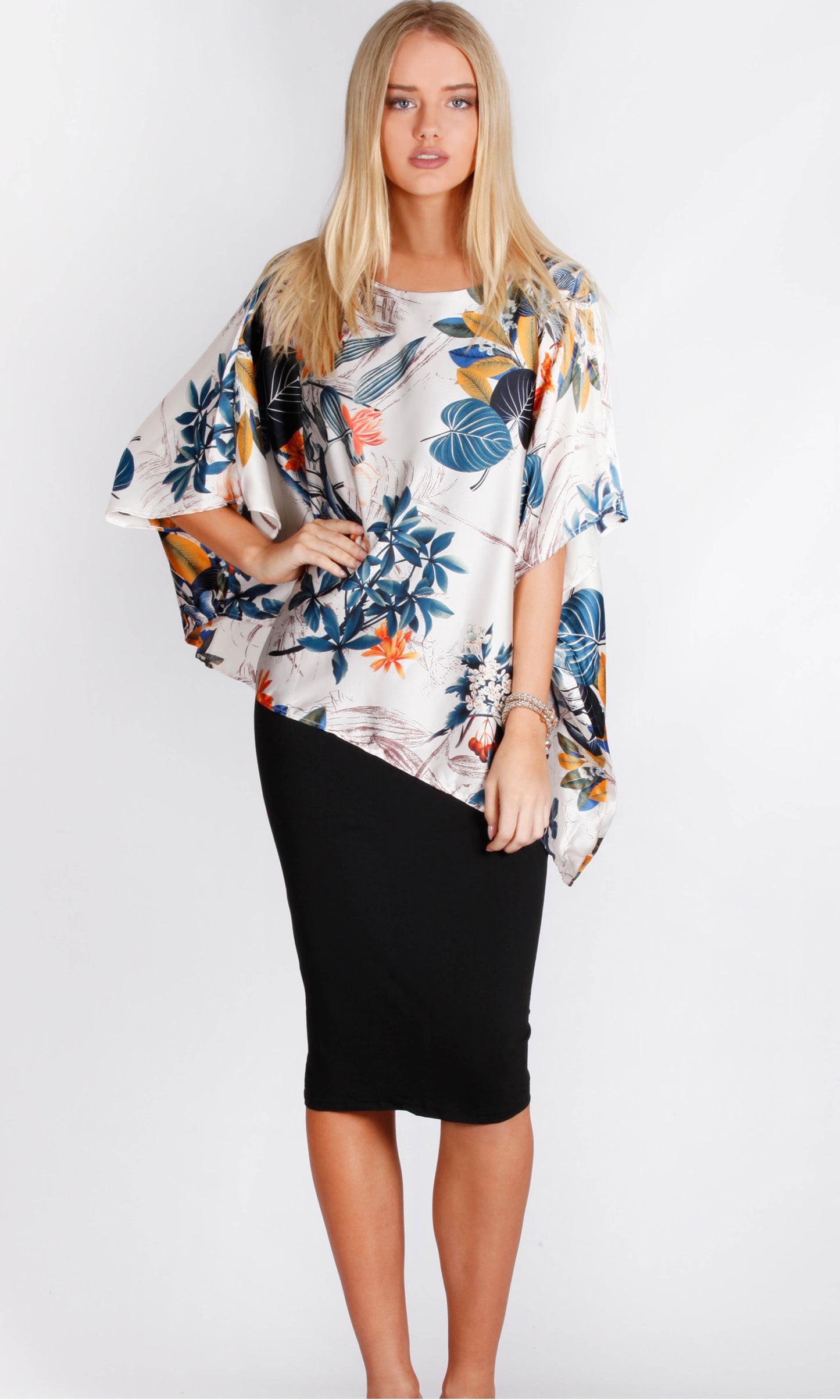 BS1016063-24NC Floral Overlay Dress (Pack)