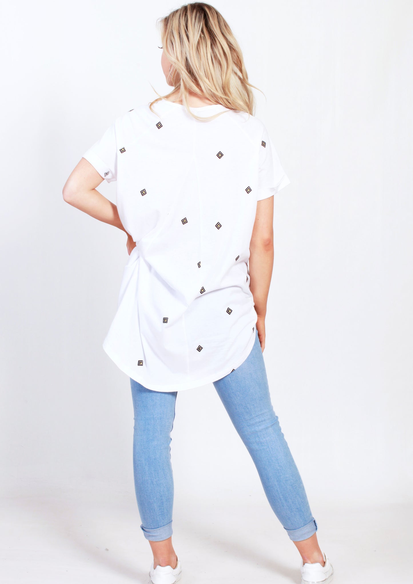 VY0245-1SS Metallic Diamond Print Tee (Pack)