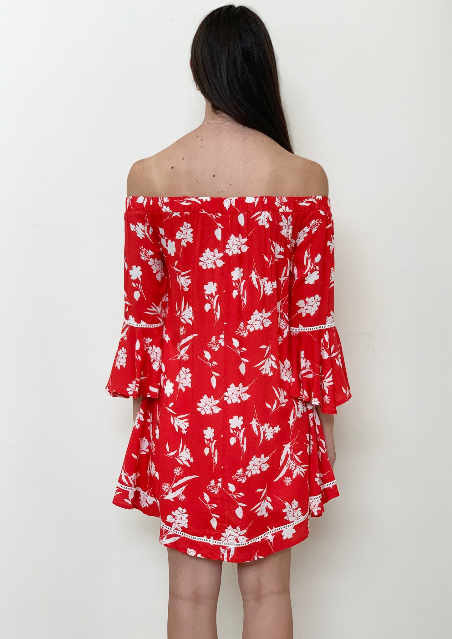 RV0261-2SS Off Shoulder White Floral Top (Pack)