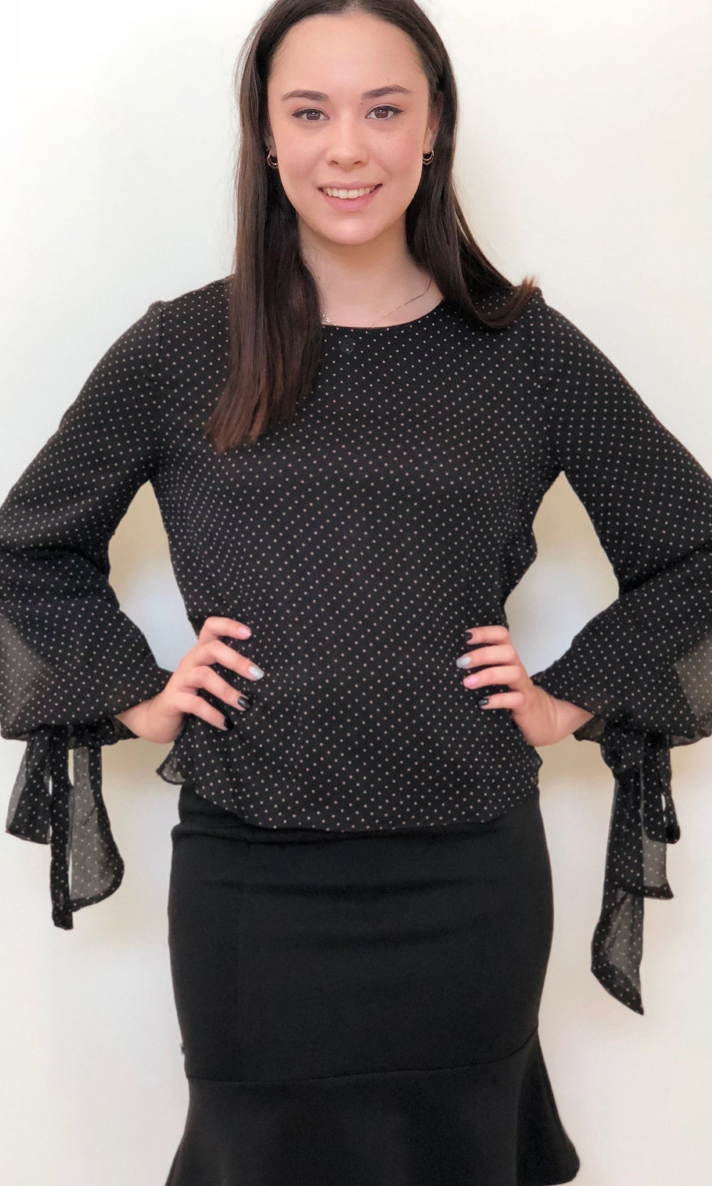 YW1849SS Polka-Dot Balloon Sleeve With Tie Top (Pack) On Sale