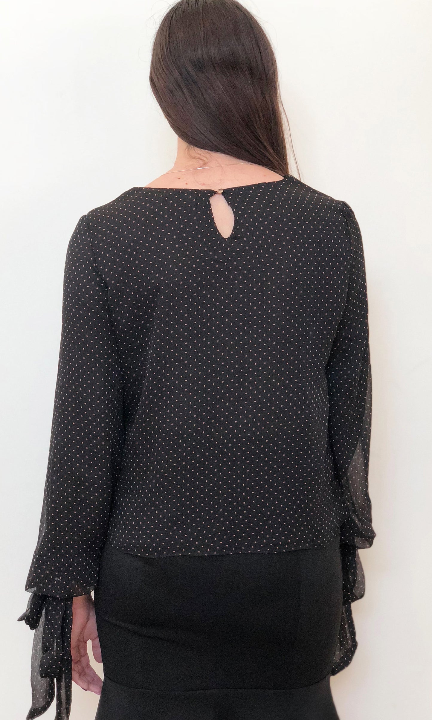 YW1849SS Polka-Dot Balloon Sleeve With Tie Top (Pack) On Sale