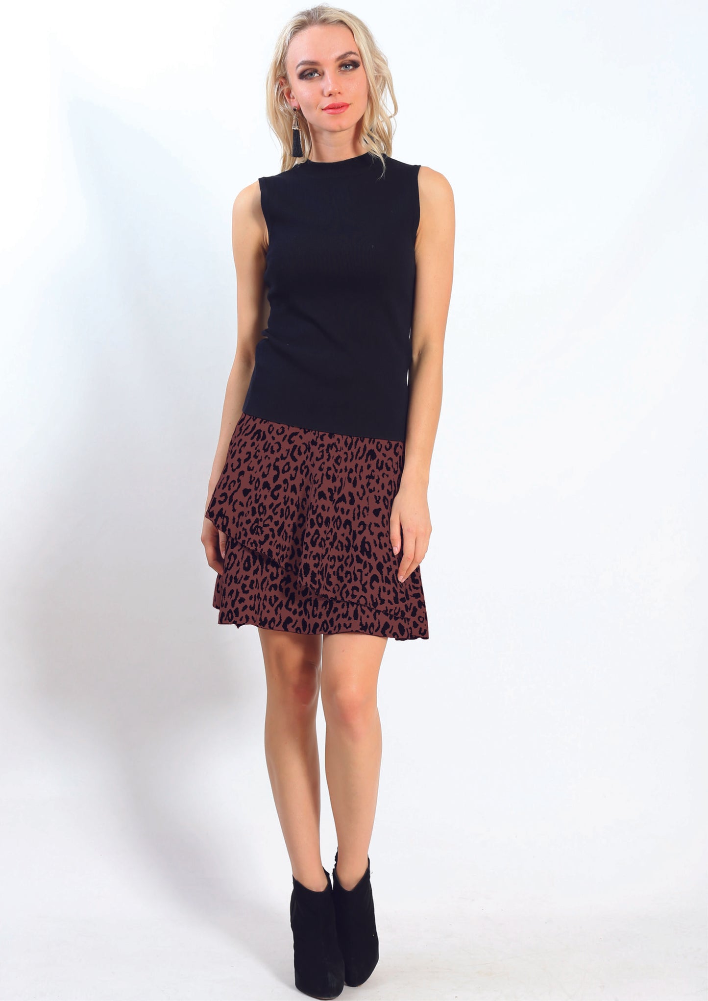 YW1813-1SS Leopard Print Layered Skirt (Pack)