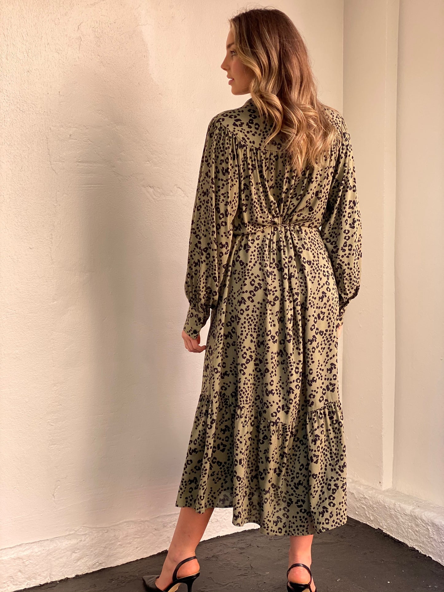 LA0931SS Rayon Button Up Dress (Pack)