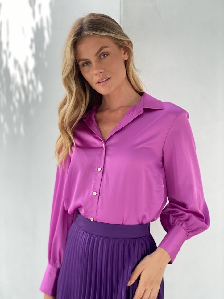 LA1133-32SS Satin Button Up Top