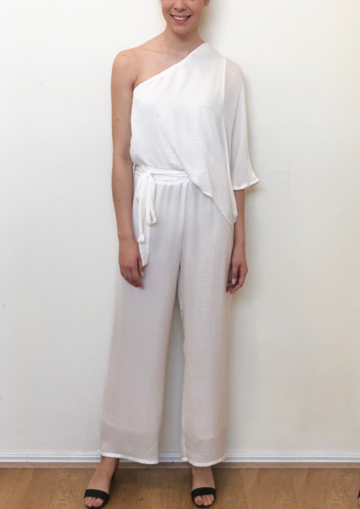 Q020SS One Shoulder Relaxed Jumpsuit (Pack)