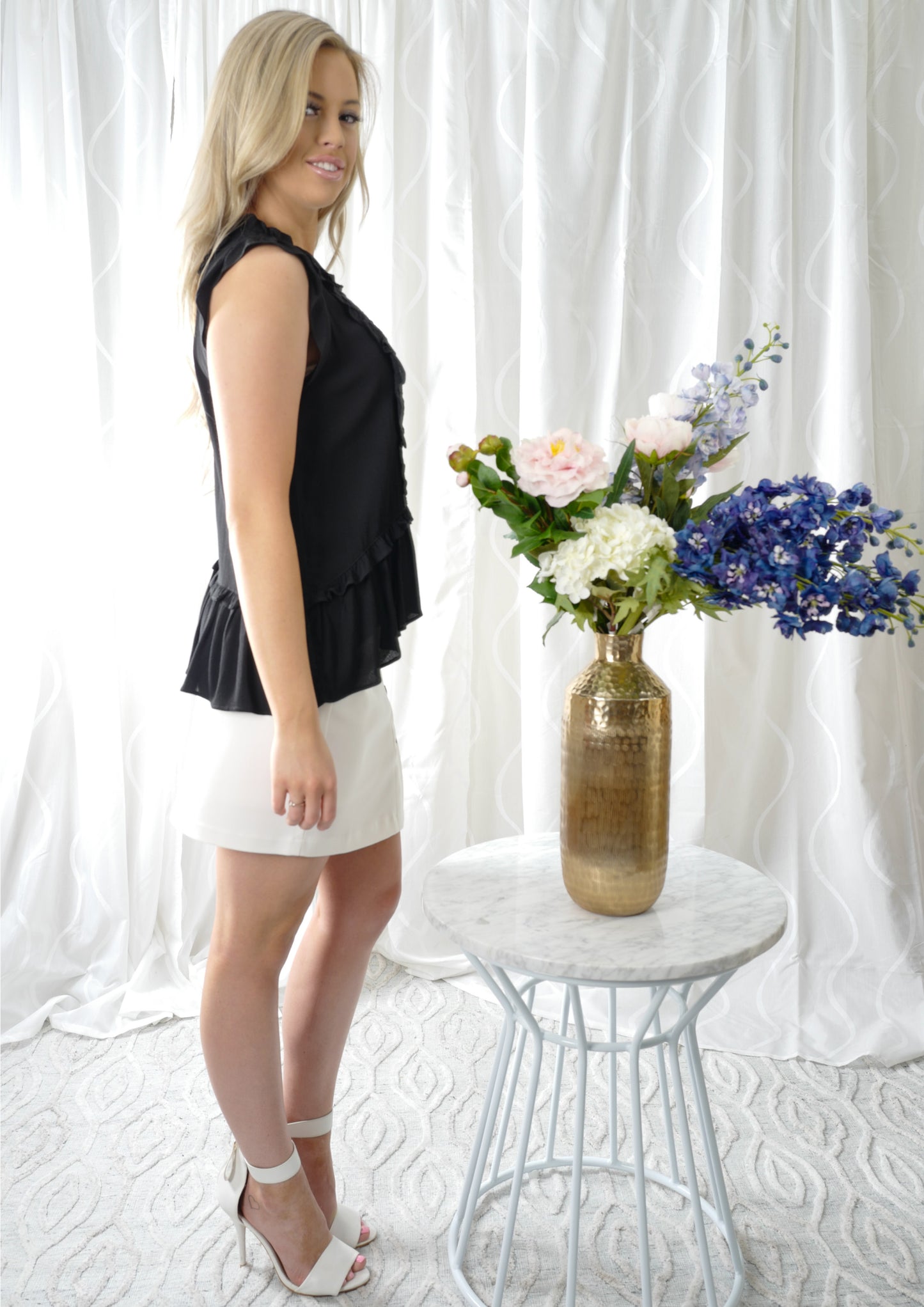 VY0382SS High Neck Sleeveless Embroidered Top (Pack)