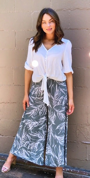 VY0454-9SS Front Tie Top (Pack)