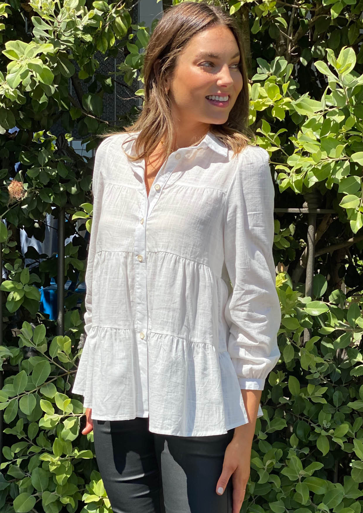 LA0600SS White Buttoned Up Blouse (Pack) New Arrivals