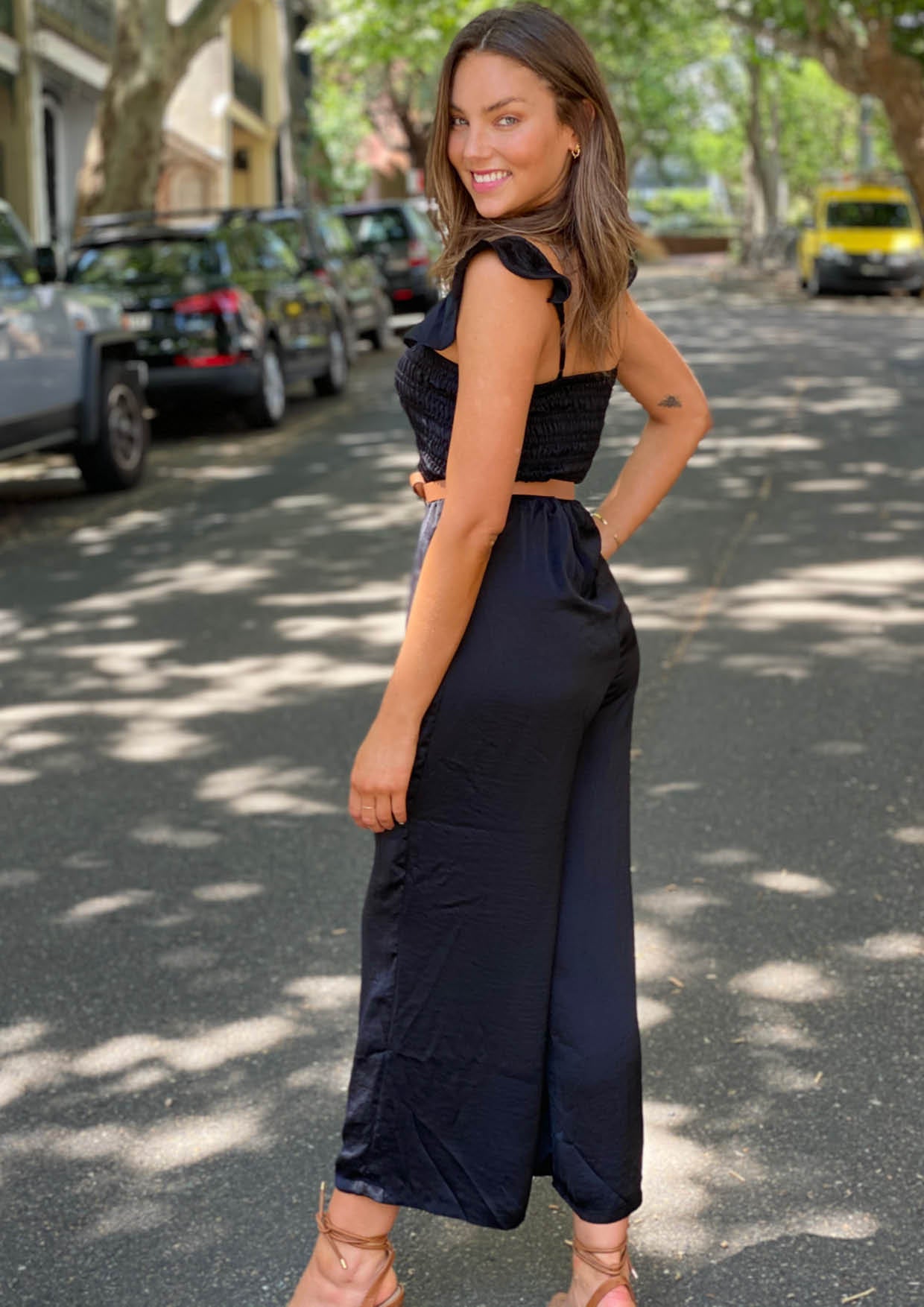 YW2392SS Ruffle Shoulder Jumpsuit (Pack)