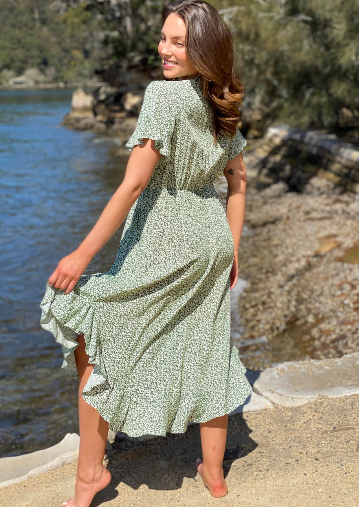 LA0706SS Floral Front Knot Midi Dress (Pack)