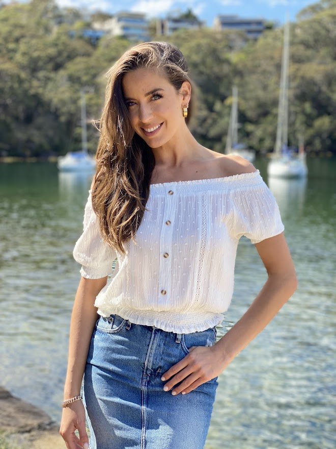 XW20256SS off shoulder top