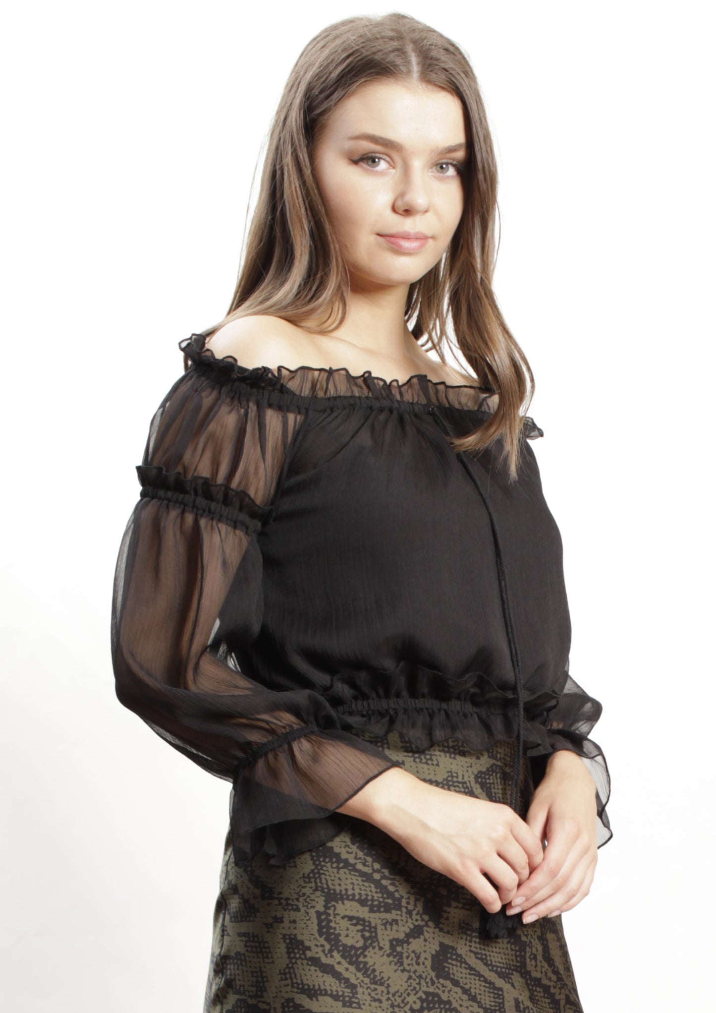 AY067SS Off Shoulder Chiffon Top (Pack)