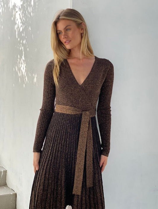 LA0545-3SS Gold Lurex Pleated Knit Dress