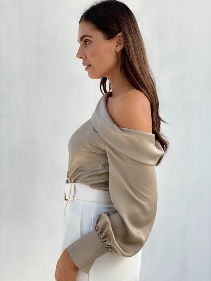 LA1212SS One-Shoulder Satin Top