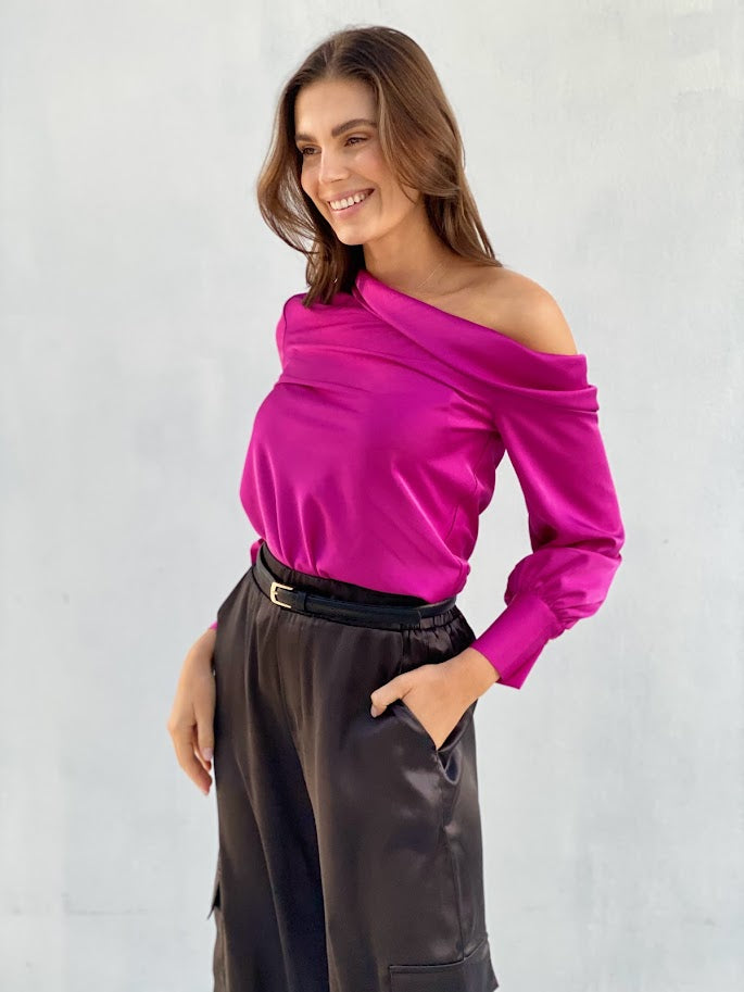 LA1212SS One-Shoulder Satin Top