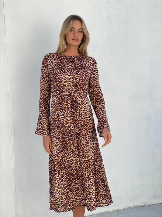 LA1676-1SS Leopard Print Midi Dress w/ Slim Fabric Belt