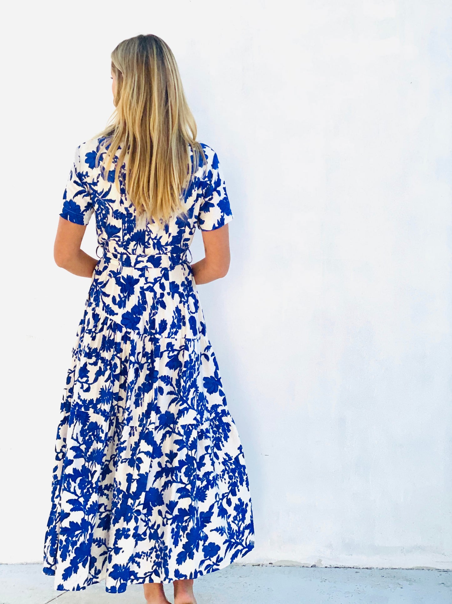 LA1732SS Blue/White Floral Dress