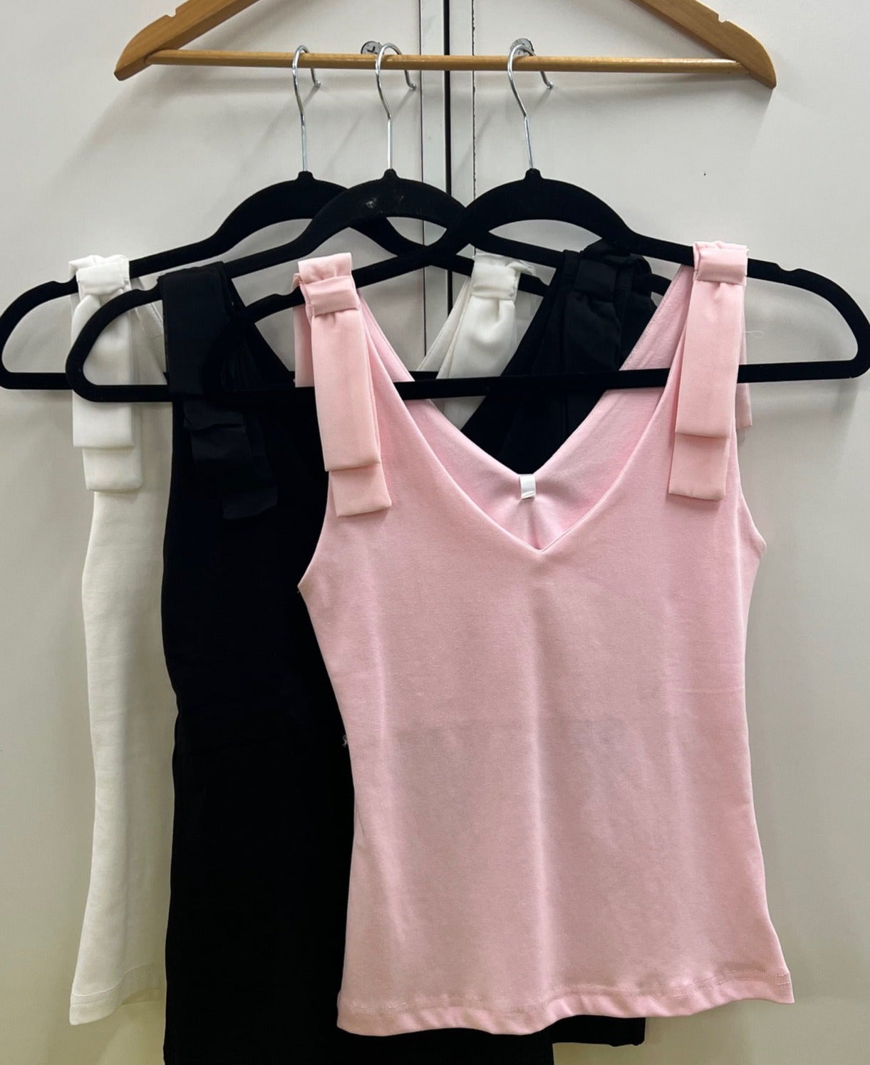 LA0213-1SS V-Neck Bow Cotton blend Cami