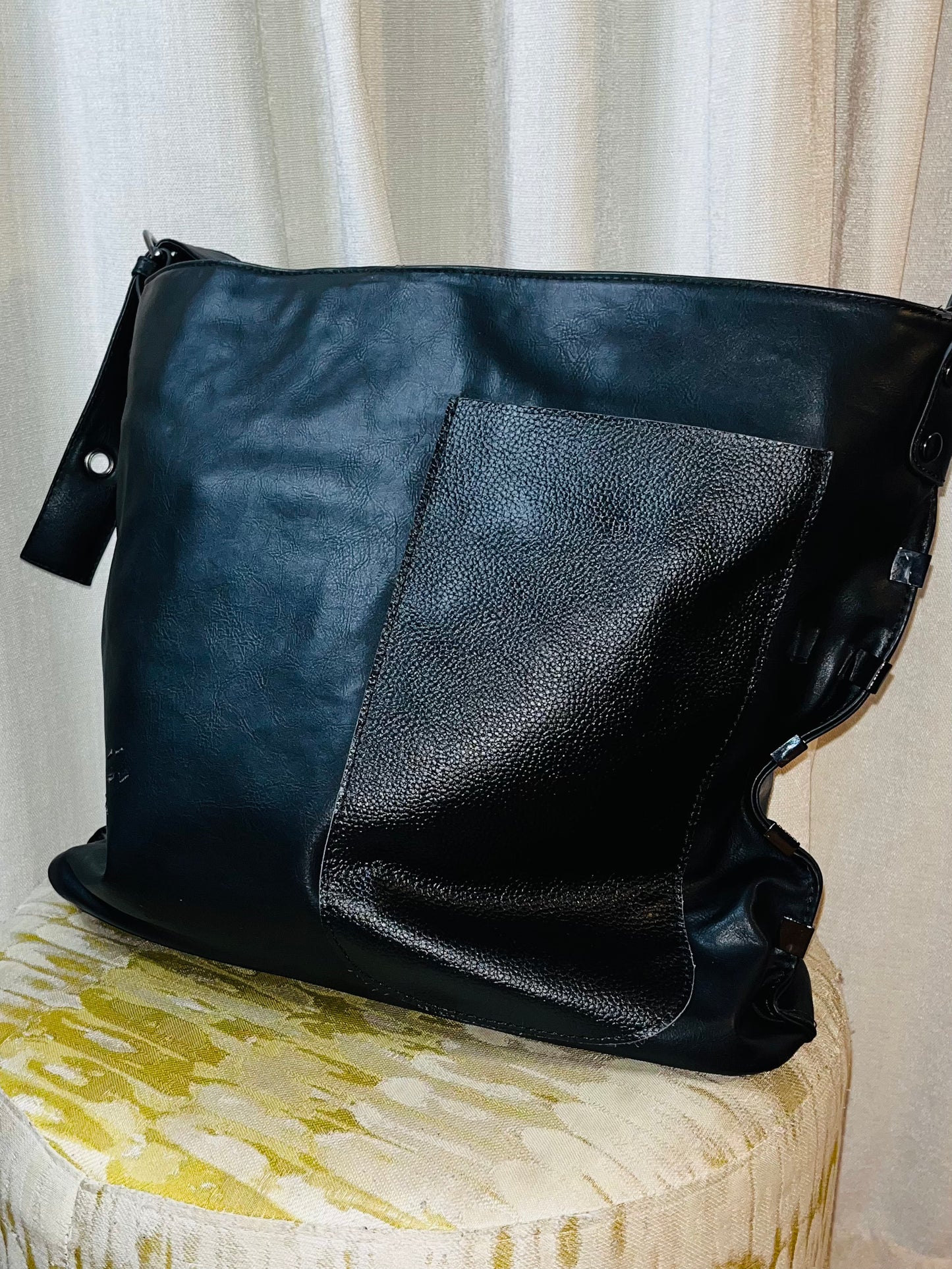 HB461SS Faux Tan Leather Textured shoulder bag