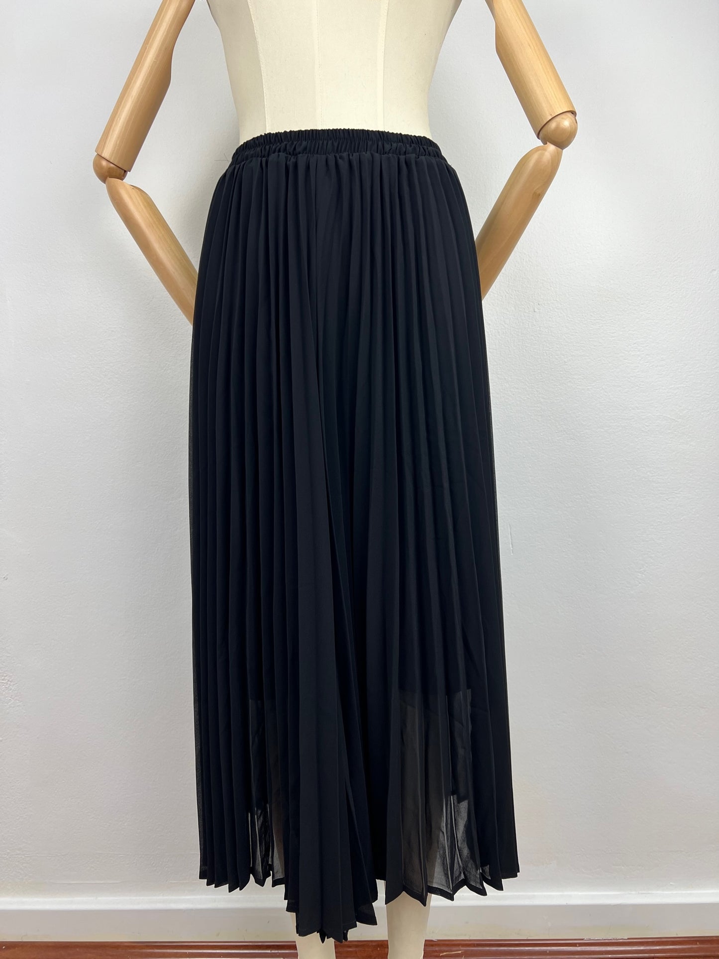 XW20240-1SS Pleated Chiffon Skirt Pant - On Sale