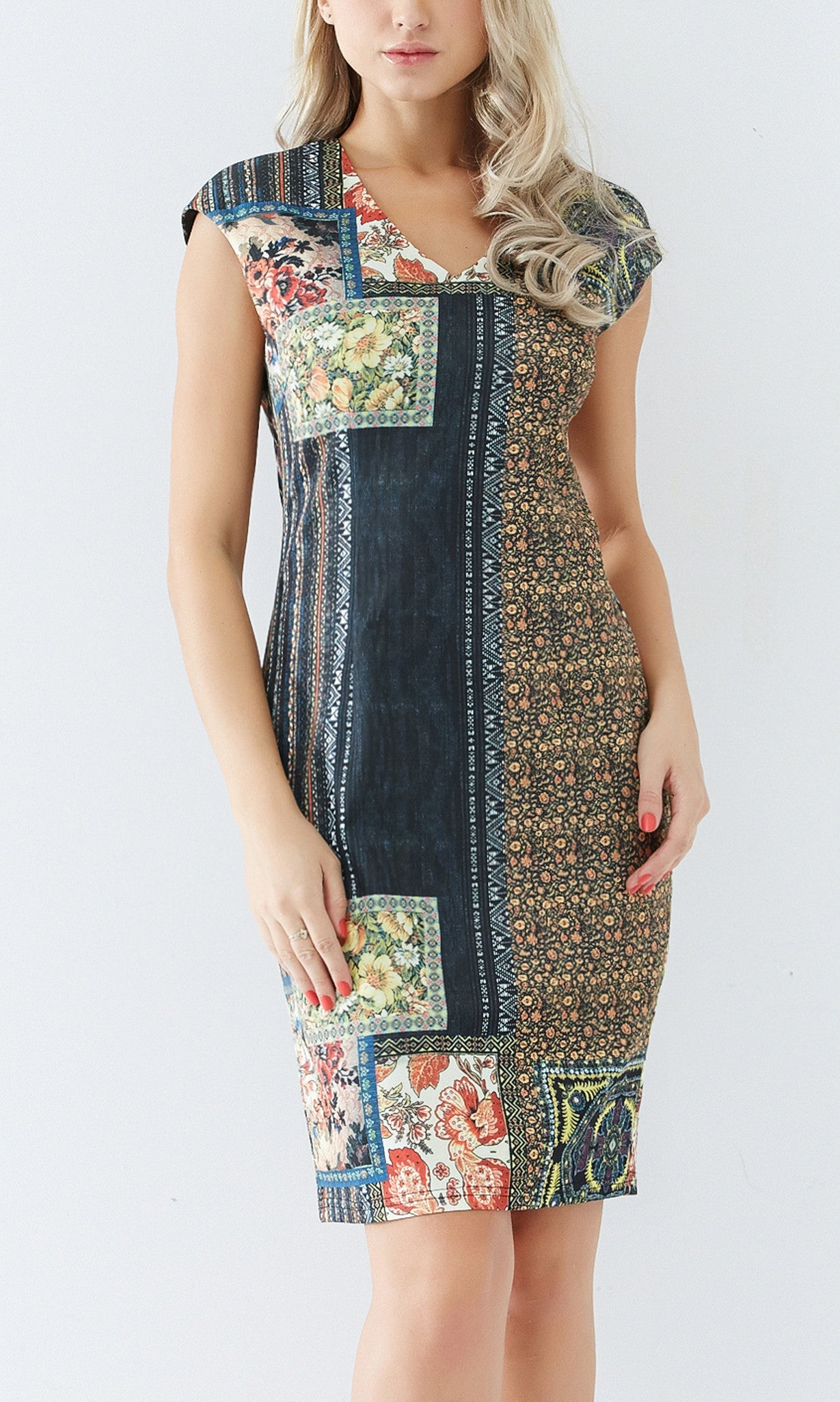 Tapestry Print Extended Sleeve Dress