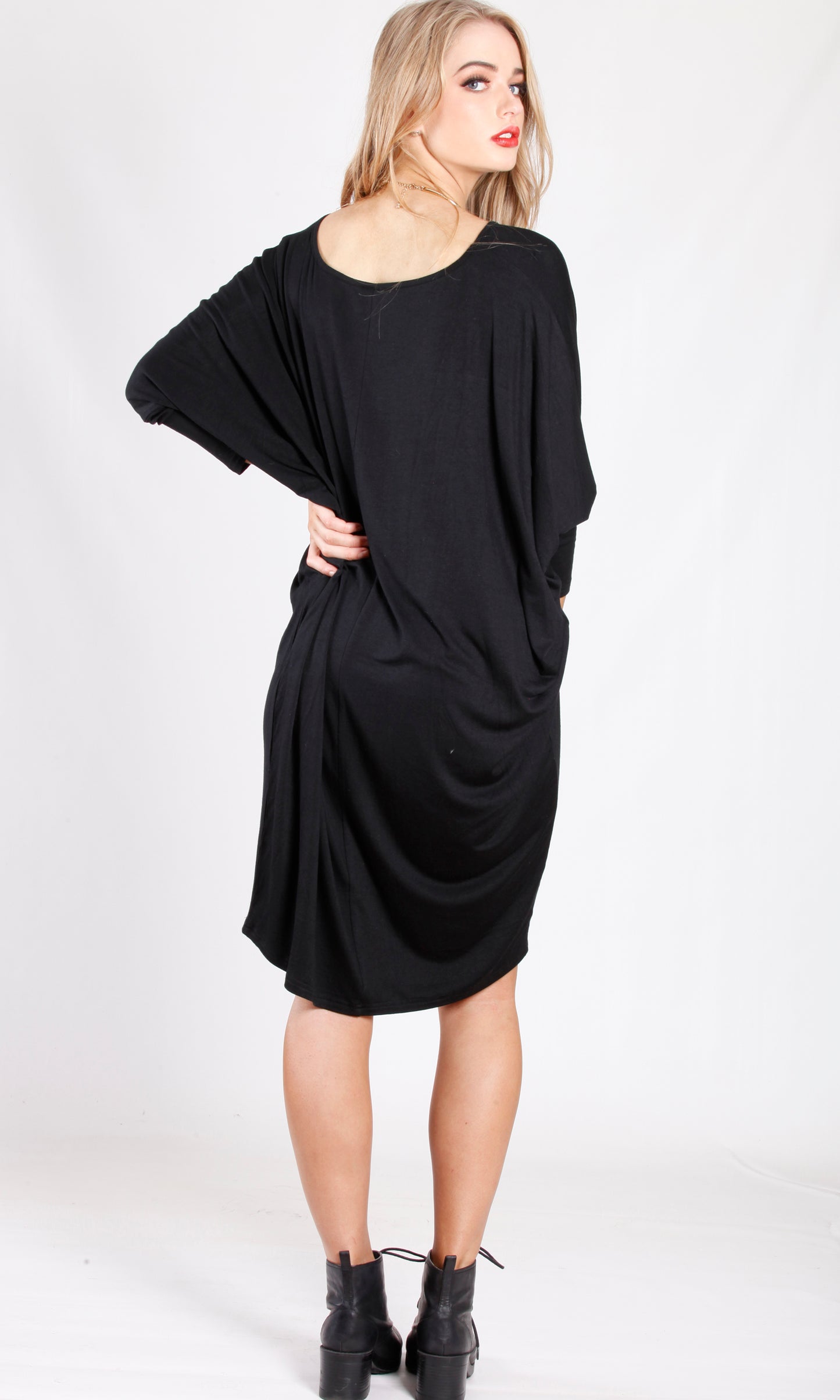 HS6002-15SS Relaxed Long Sleeve Tunic (Pack)