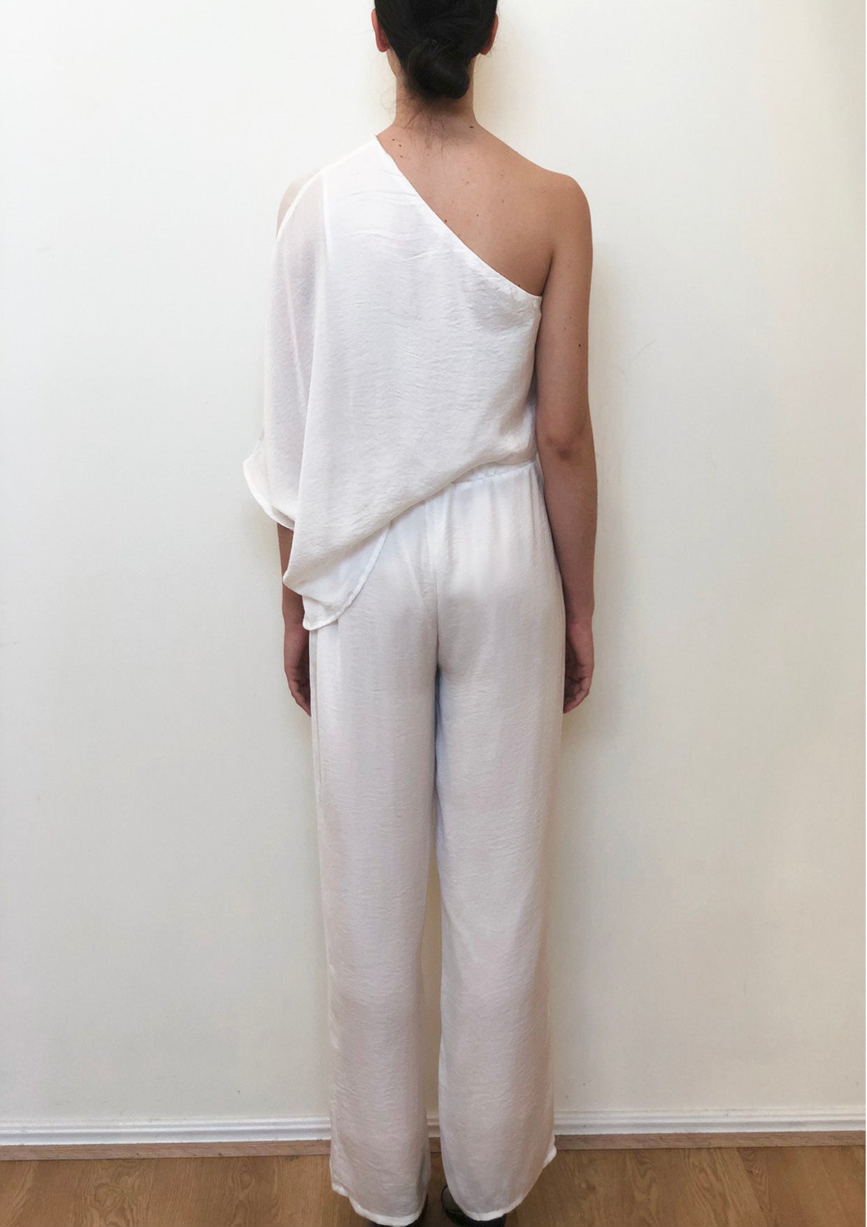 Q020SS One Shoulder Relaxed Jumpsuit (Pack)