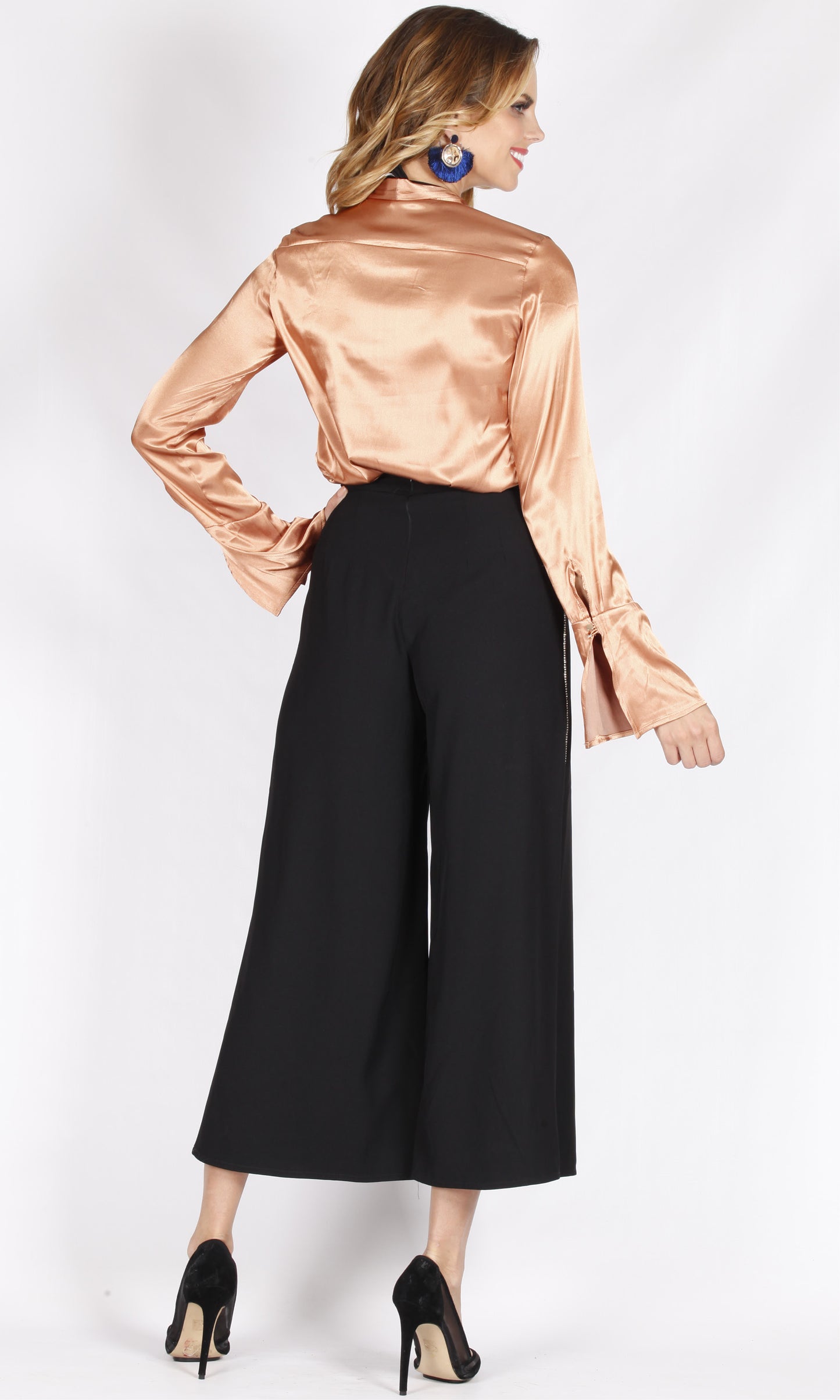 YW1874SS Copper-Gold Satin Long Sleeve Top (Pack)