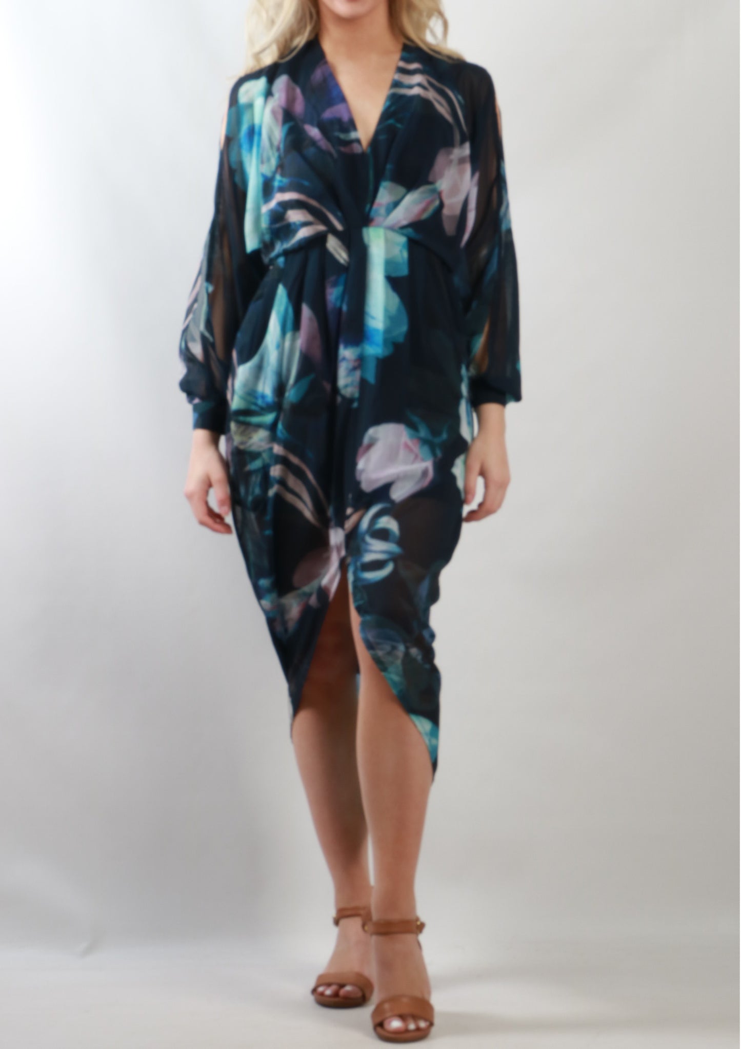 RV0078-37SS Smokey Floral Tulip Dress (Pack)