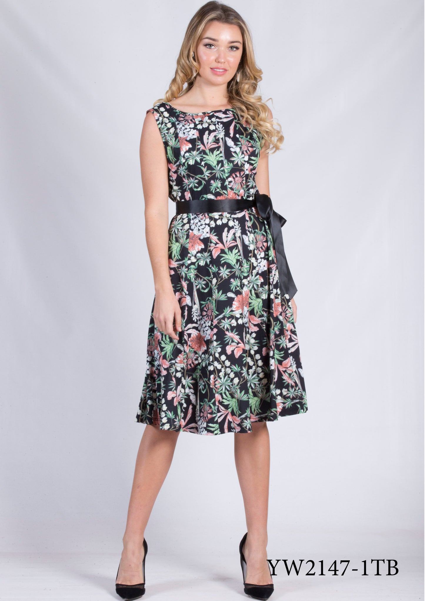 YW2147-1TB Capped Sleeved Floral Dress (Pack)